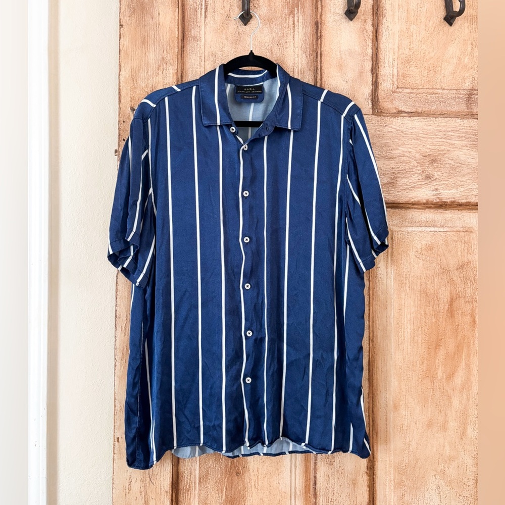Zara Men's XL Navy Blue Striped Button Down Shirt